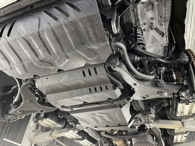 Mitsubishi Pajero Sport — днище после полной обработки
