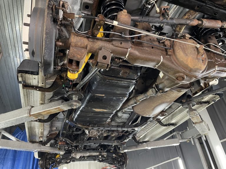 Toyota Prado 95 — задняя часть днища после антикора